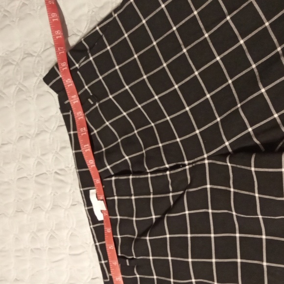 New York & Company Black Plaid Dress Pants - Picture 5 of 7